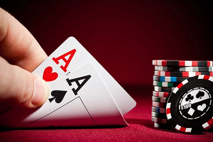 Suasana kompetisi olahraga untuk penutup lobi ARTA4D